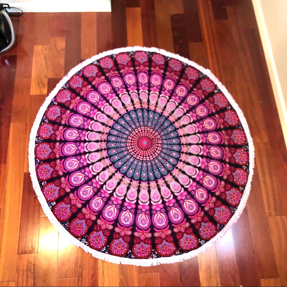 Jewel Tone Tapestry🌺